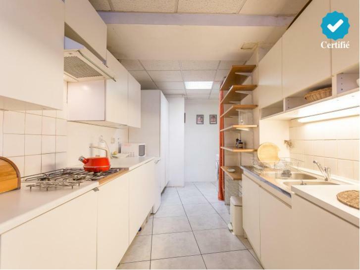 Friendly Budget-Studio 35m2 Paris Montmartre Buitenkant foto