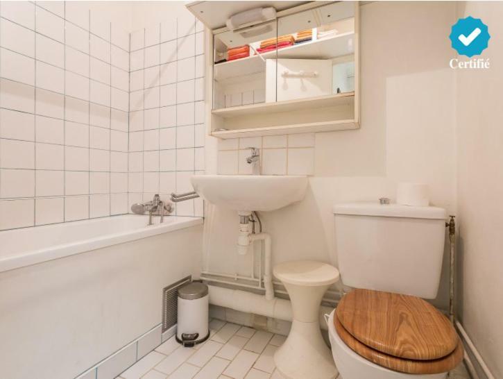 Friendly Budget-Studio 35m2 Paris Montmartre Buitenkant foto